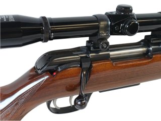 Anschütz Mod. 1574 im Kal. 222 Rem mit Glas bei taunus-waffen.de