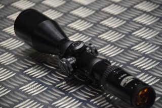 Schmidt & Bender 3–12x50 mit originaler Blaser Sattelmontage