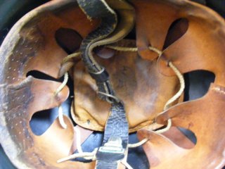 Stahlhelm mit Kamm Feuerwehr