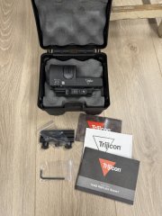 Trijicon Reflex Sight, RX 30