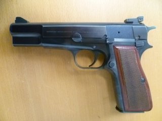 Pistole FN High Power 9mm Luger