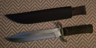 Bowie / Jagdmesser mit Horngriff und Lederscheide