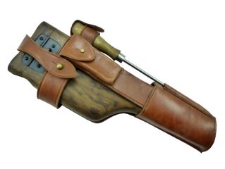 REPRO Deutsches Mauser C 96 Anschlagschaft (Verwahrkasten) mit Belederung und Putzstock