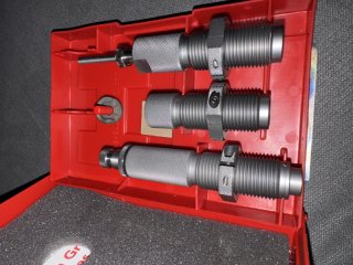 Hornady – Vollkalibrier-Matrizensatz „New Dimension” – .45-70 Government
