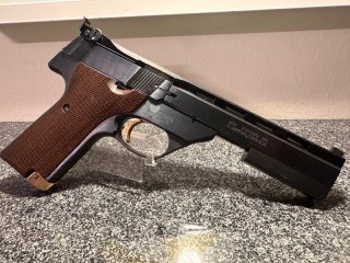 High Standard The Victor – Kaliber .22lr –