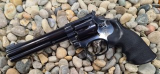 Revolver Smith & Wesson S&W Mod. 17 - 6 .22lr