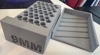 3D-gedruckte Munitionsbox 9 mm – Wabendesign mit Schiebedeckel