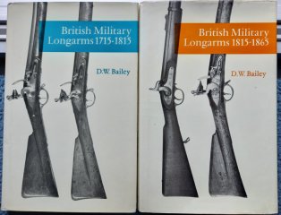 2 Bücher " BRITSH MILITARY LONGARMS 1715-1815 "