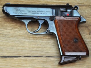 Walther PPK .22lr Inkl. Holster & Ersatz Magazin