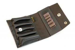 AKAH Universal Patronenetui ECHT LEDER 3 x Büchsen/Kugelpatronen 2 x Schrotpatrone 5 x KK Schonzeit