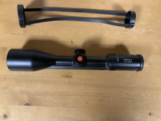 Leica Fortis 2,5-15x56i mit Schiene