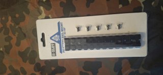UTG Picatinny Rail Ruger 10/22