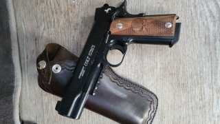 Colt Rail Gun , Lizensnachbau
