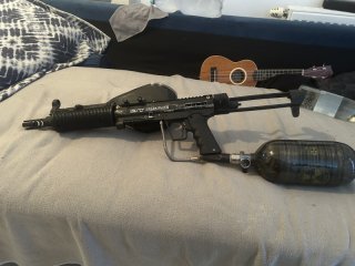 BT Delta Elite Paintball Markierer + Flasche⁠