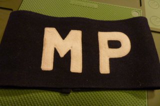 Biete Oberarmschleife der MP Militärpolizei WK 2 Army usw....