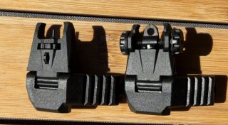 GERMAN TACTICAL SYSTEMS Offset AR-15 Klappvisier-Set