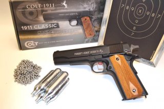 Legends! Originalgetreuer Colt Government 1911 Nachbau * CO² * 4,5 mm BB´s mit Starterpaket