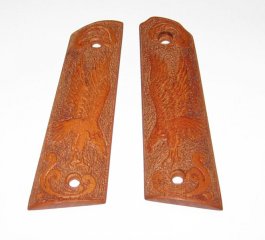 Holzgriffschalen mit Adler Gravur für Umarex Colt 1911 Neuware/Unbenutzt