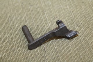 Schlittenfanghebel original für Pistole Kongsberg M1914 Kal. 45ACP