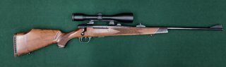 Repetierbüchse AKAH 98 Kal. 7x64 mit ZF Kahles Helia 8x50 gebraucht