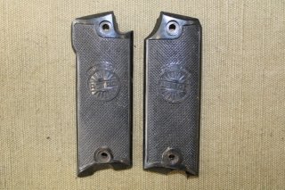 Griffschalen gebraucht für Pistole Astra 600