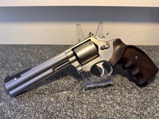Smith & Wesson 686 Practical Champion 38/357