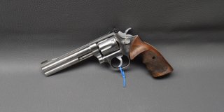 Revolver Smith & Wesson Mod. 617 stainless 6",Kaliber 22lr, gut