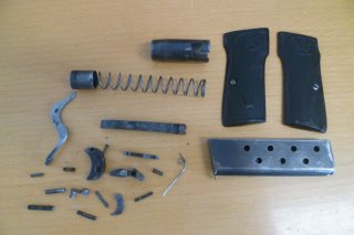 Konvolut freie Ersatzteile und Magazin Walther Modell 4 7,65 mm