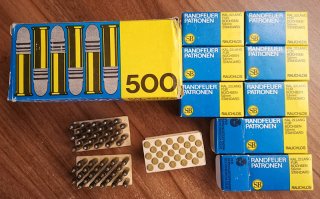 900 KK Patronen - .22lr / .22lfb - SB Schönebeck (VEB Sprengstoff Werk Schönebeck DDR)