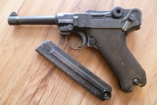 Pistole P 08 byf 42 9mm Luger
