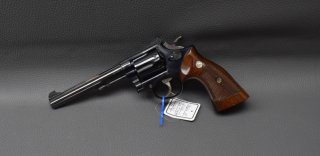 Revolver Smith & Wesson 17 brüniert, Kalibher 22lr, 6", aus einer Sammlung
