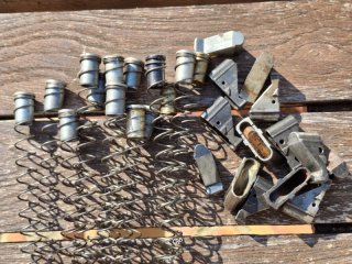 Luger P08 Magazin Teile Set - Zubringer & Feder - Original WK2 !