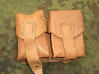 unbekannte Patronentasche für Karabiner