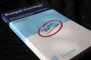 Kompaß Neurologie - Symptomorientierte Diagnostik und Akuttherapie, kurze Krankheitssystematik