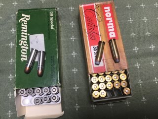 Revolverpatronen 50 St. Remington. 50 St. Norma