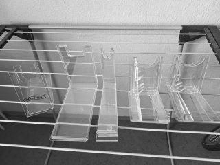 20 Stück Diverse Waffenständer Acryl neuwertig