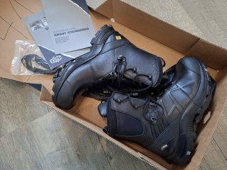 NEU Haix Leder Einsatzstiefel Größe 41 Jagd- und Wanderstiefel