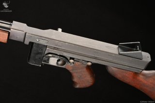 Auto Ordonance Semi Auto Tommy-Gun Thompson Submachine Gun Kaliber .45Auto