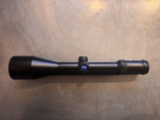 Zeiss Diavari VM 3-12x56 T* mit Schiene