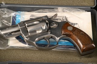 ASTRA Modell 680 INOX Kaliber .38Special