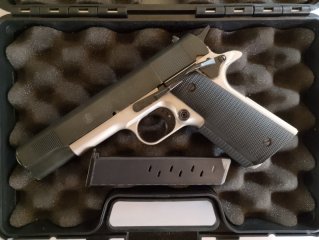 Smith & Wesson