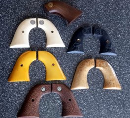Griffe Konvolut Western SA Revolver