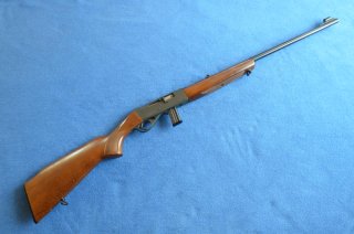 SEHR SCHÖNE KK SELBSTLADEBÜCHSE ANSCHÜTZ 525 .22LR