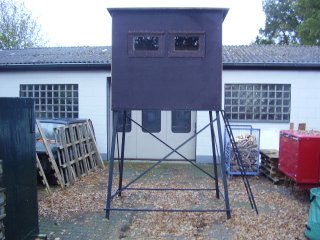 Schlafkanzel mit Unterbau,Große Kanzel