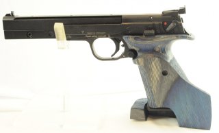 Walther CSP Expert , Kal .22lr ; Wettkampfgriff