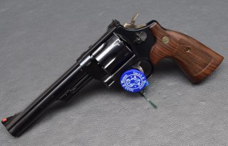 Revolver Smith & Wesson M29-10, 6,5 Zoll „DirtyHarry“, Kaliber 44 Mag Holzkasette Sondermodell NEU