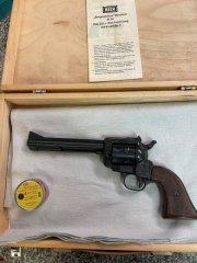 Reck Revolver 4 mm lang