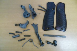Konvolut freie Ersatzteile Leuchtpistole Mod. 42 euh