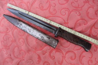 Wehrmacht 98K Bajonett. Scheide + Bajonett = "jwh"