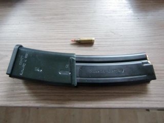 Dekomunition 4,6x30 a-max/v-max HK MP7